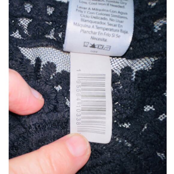 Black Lace Kimono - Women's Size L-XL - Pretty for Cover-Up or For Layering - Picture 8 of 8